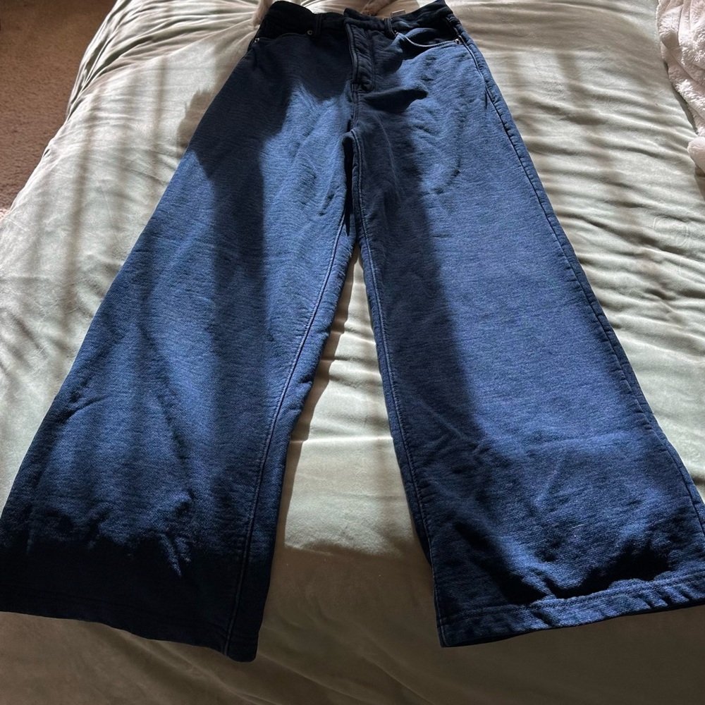 Good American Good Skate Terry Sweatpants Jeans in I377